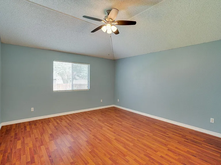 20821 Pacers Gait Ln — Photo 10