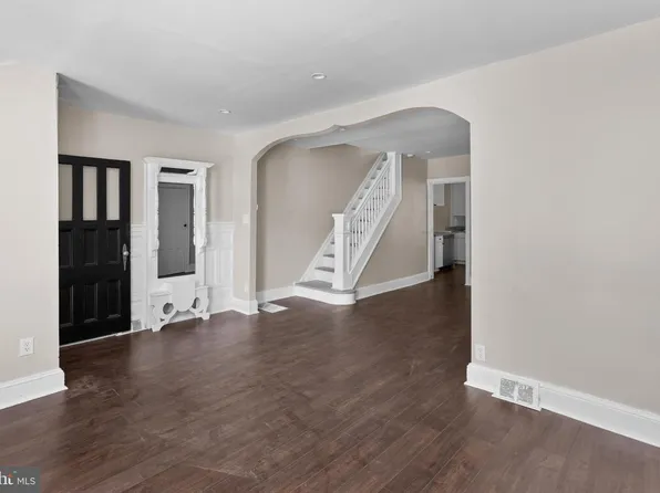 662 Pennsylvania Ave, Trenton, NJ 08638