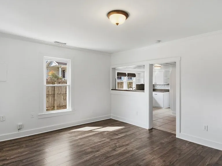 1164 Brookwood Ave — Photo 4