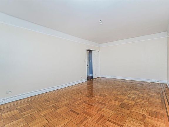 2nd image of 100 Avenue P APT 4K
