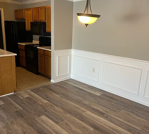 4th image of 8830 Eagleview Dr APT 2