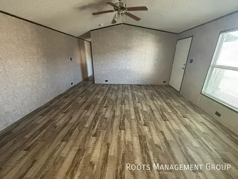 4506 N Business Highway 77 #105 — Photo 2