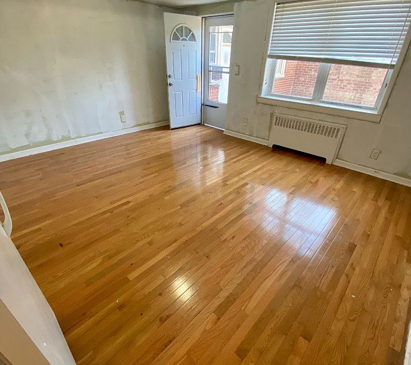 2nd image of 157 White Plains Rd #2