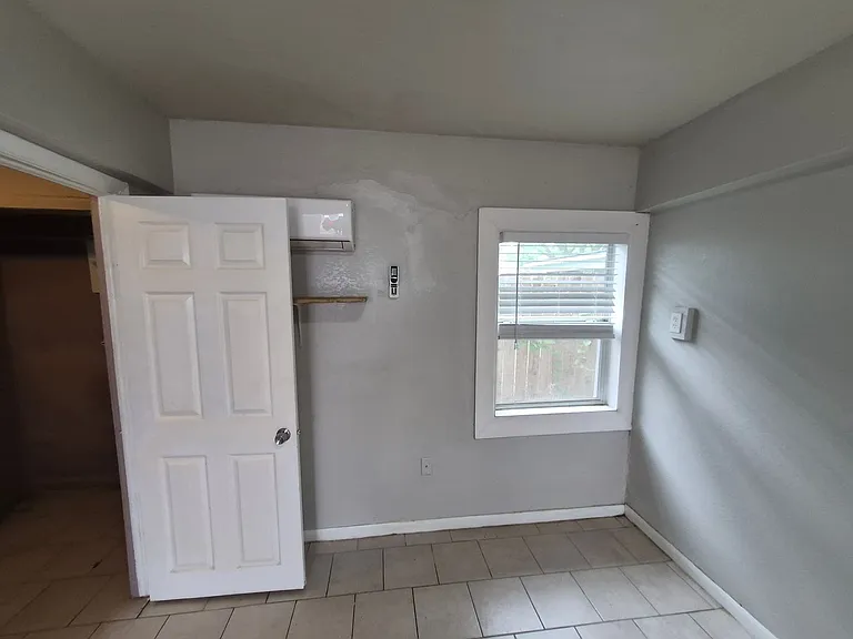 115 Caldwell St #2 — Photo 7