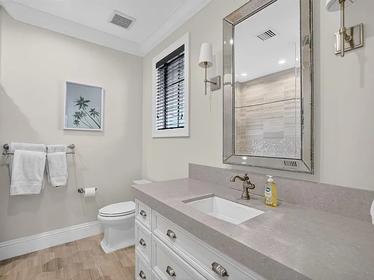 2425 Delmar Pl — Photo 39