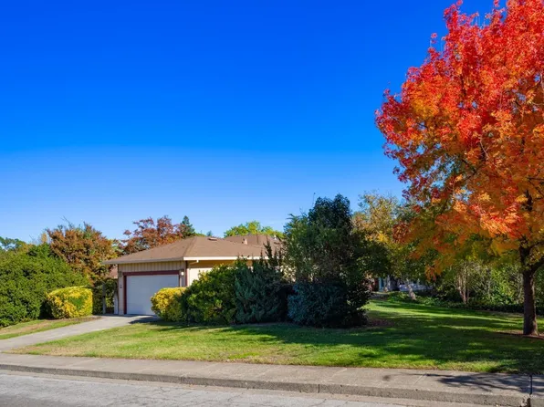 270 Temelec Circle, Sonoma, CA 95476