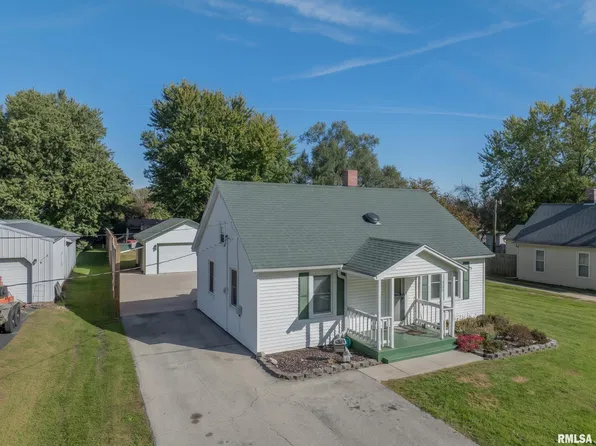 203 California Ave, East Galesburg, IL 61430