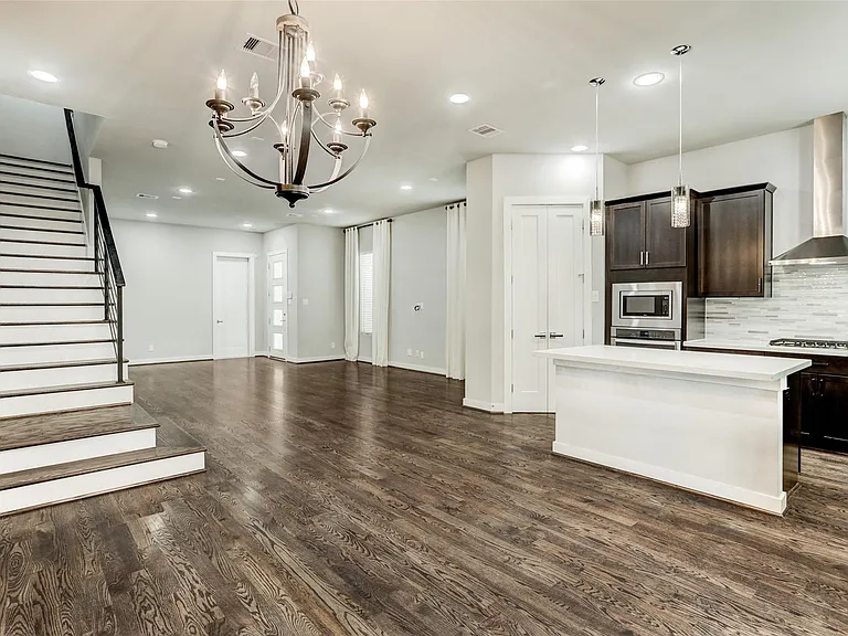1309 Laird St #A — Photo 8
