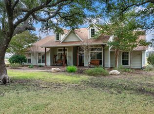 272 Schaper Rd, Fredericksburg, TX 78624