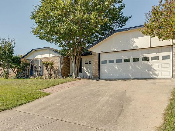 2nd image of 7109 Hanging Cliff Pl