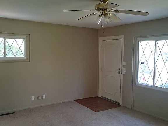 3rd image of 4862 Karen Dr