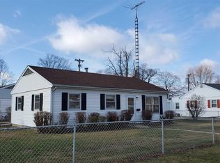 1701 Albert St, Springfield, IL 62702