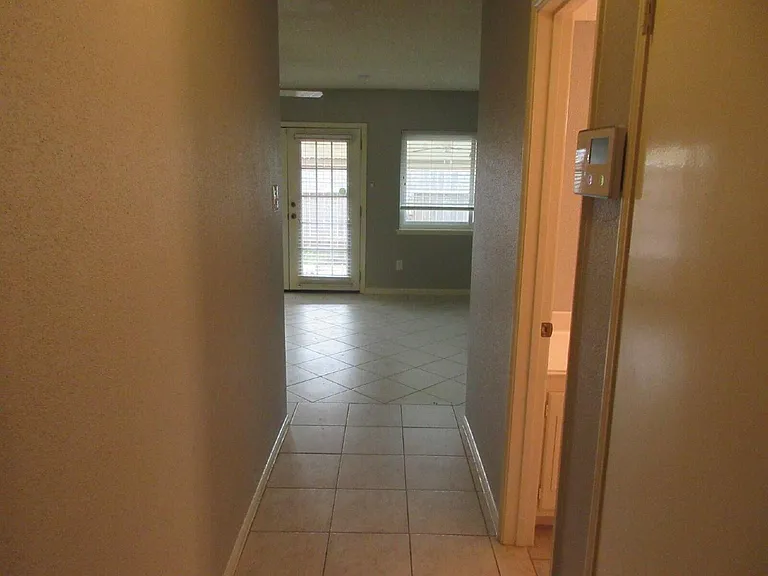 14551 Misty Meadow Ln — Photo 11