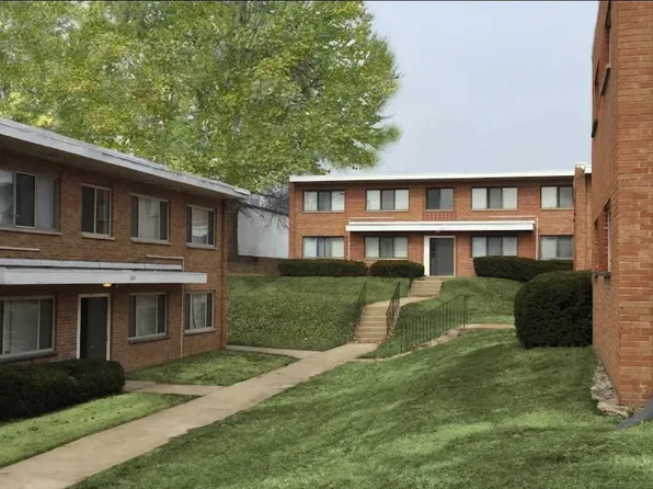 8233 Eads Ave APT B, Saint Louis, MO 63114