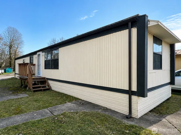 8522 37th Street Ct E #66, Edgewood, WA 98371