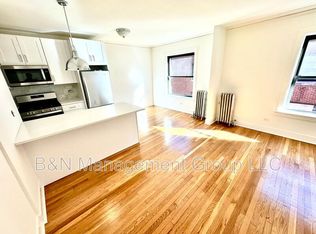 918 W Oakdale Ave #2N, Chicago, IL 60657