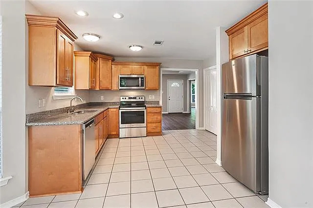 14406 Lake Catherine Dr — Photo 6