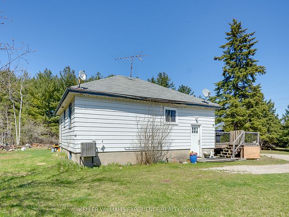 3rd image of 6464 County Road 10 Rd