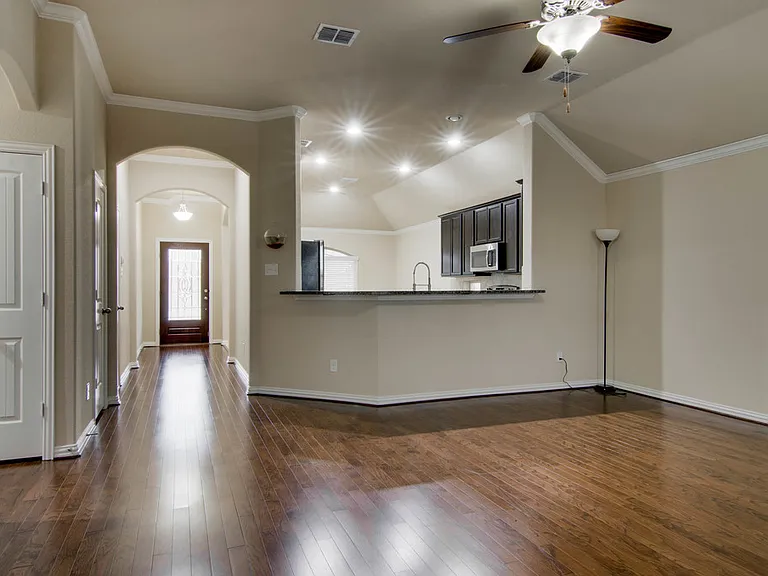 16221 Stillhouse Hollow Ct — Photo 13