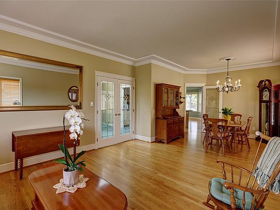 5th image of 1132 Yellowbrick Rd