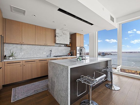 3rd image of 50 Bridge Park Dr #16B
