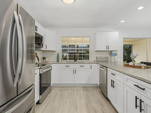 5th image of 1214 N Brandywine CIR