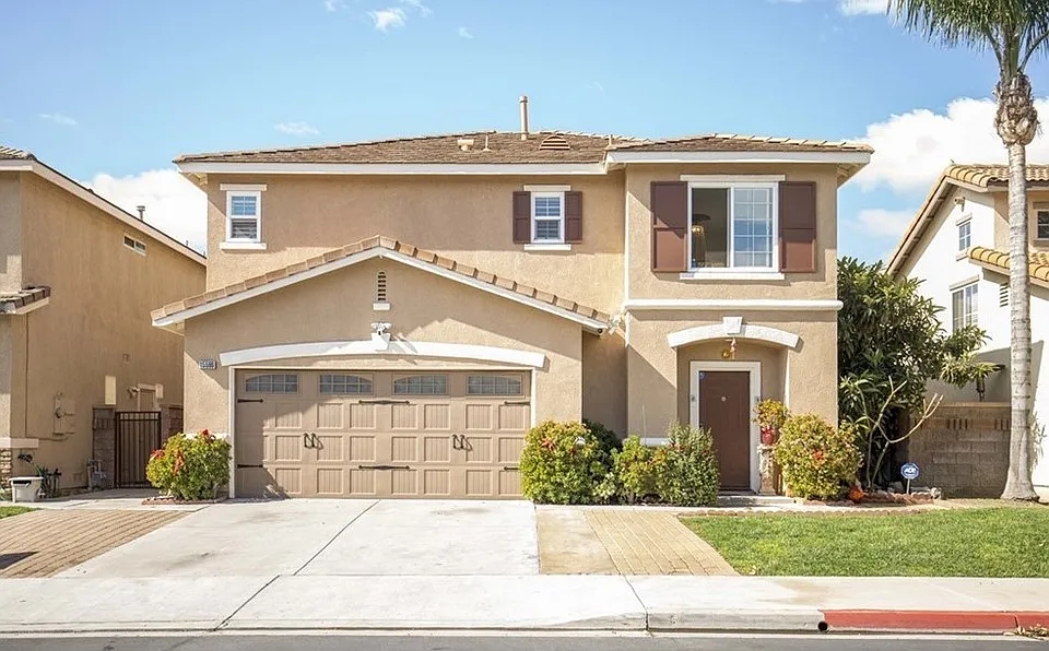 15590 Timberidge Ln