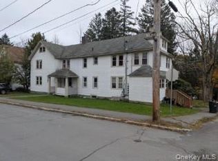 31 Saint Pauls Pl, Liberty, NY 12754