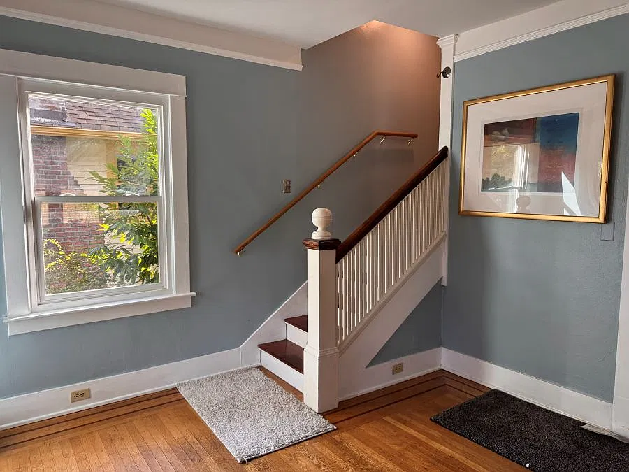 6 bed, 2110 sqft, $850 — Photo 3