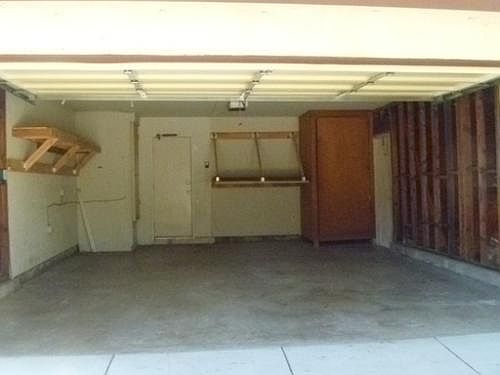 3rd image of 7488 Rowena St
