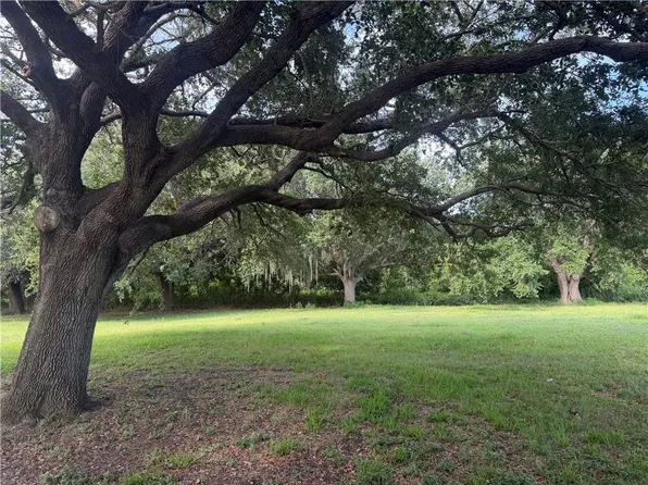 37602 Highway 23, Buras, LA 70041