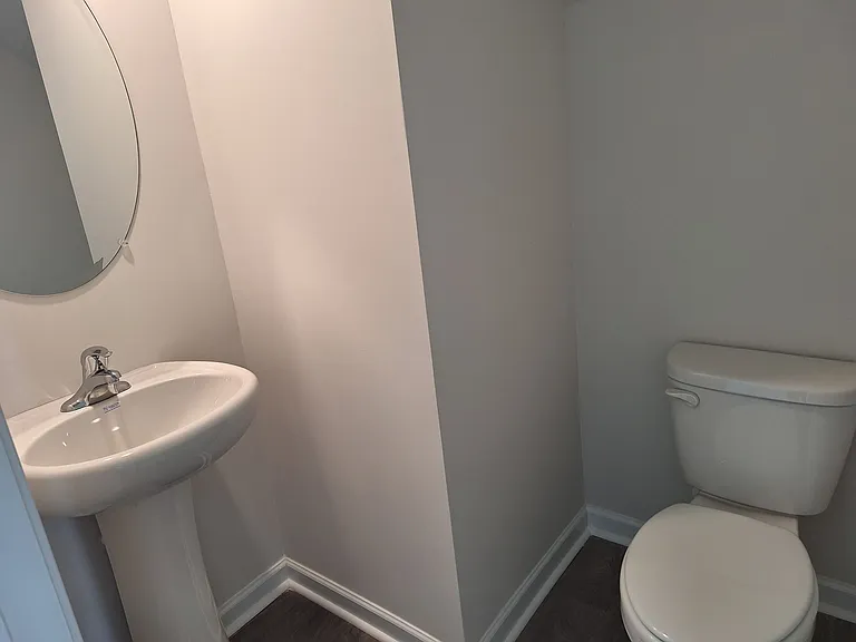 1425 Maltese Ln — Photo 6