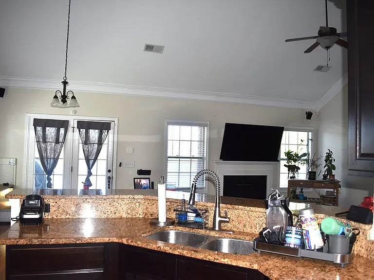2190 Harborview Dr — Photo 19