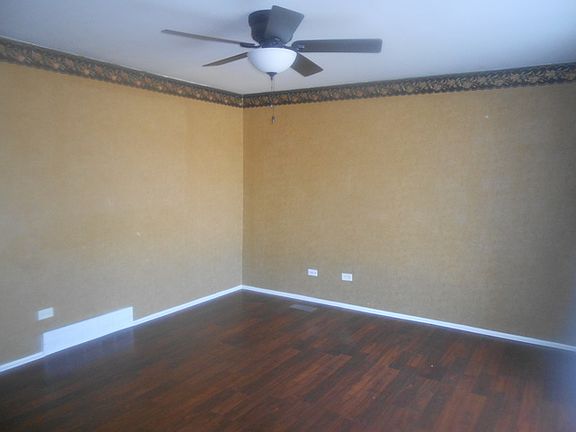 2nd image of 4635 Poplar Ave