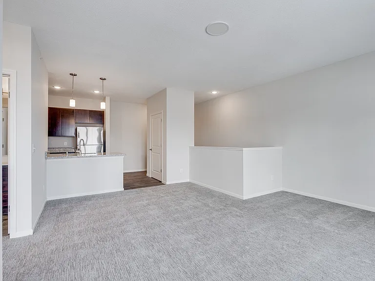Powers - 1 Bed / 1 Bath - 961 Sq.Ft.