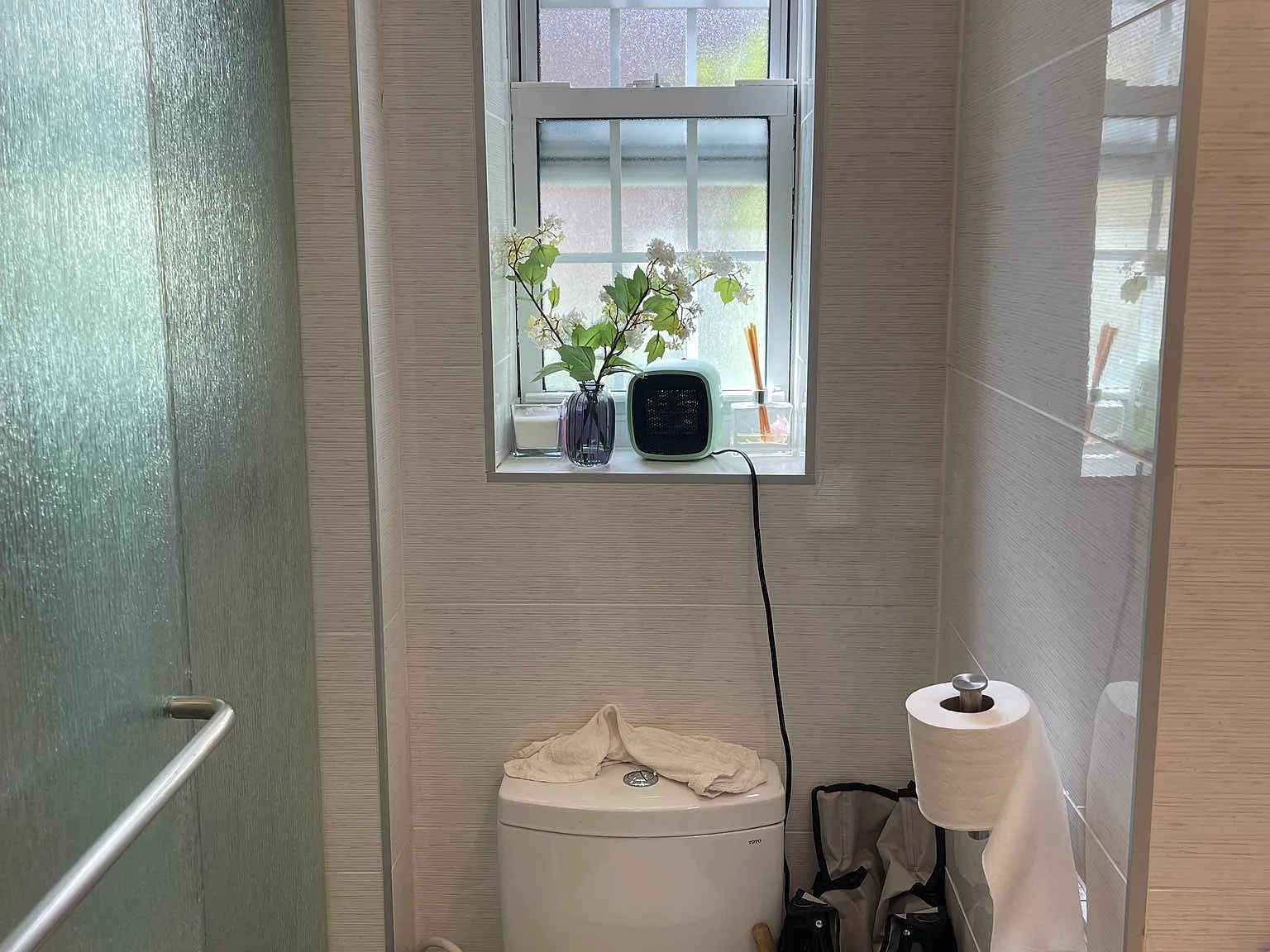 324 East 41st Street — Photo 3