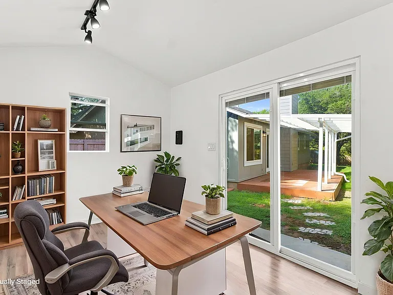 12713 Rhea Ct — Photo 9