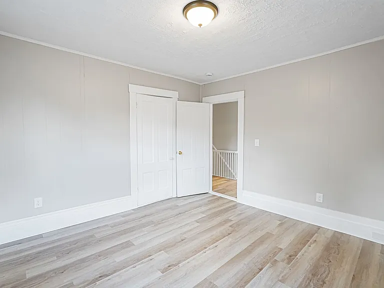 71 Main St — Photo 14