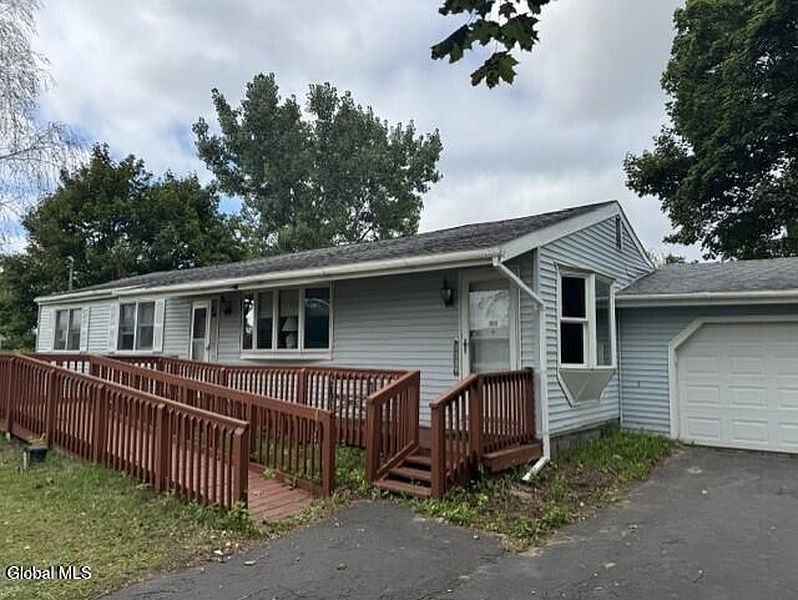 2nd image of 1140 Nys Rt 29