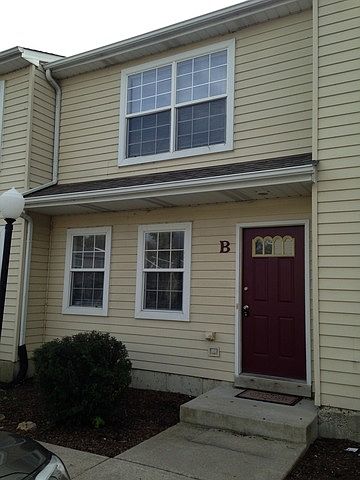 1st image of 657 W Liberty St Unit B