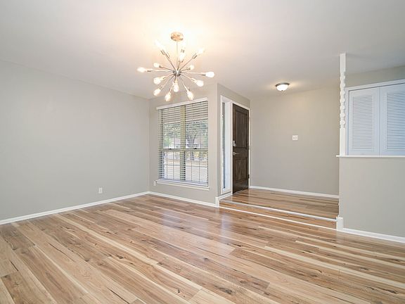 5th image of 10926 Brocks Gap St