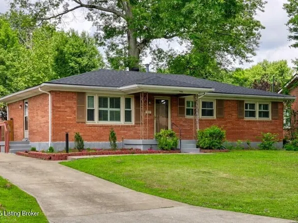 7406 Arapaho Dr, Louisville, KY 40214