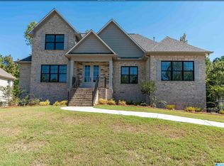3009 Grey Oaks Ct, Pelham, AL 35124