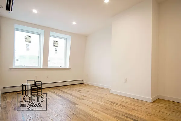 Rented by Lofts and Flats LLC | media 16