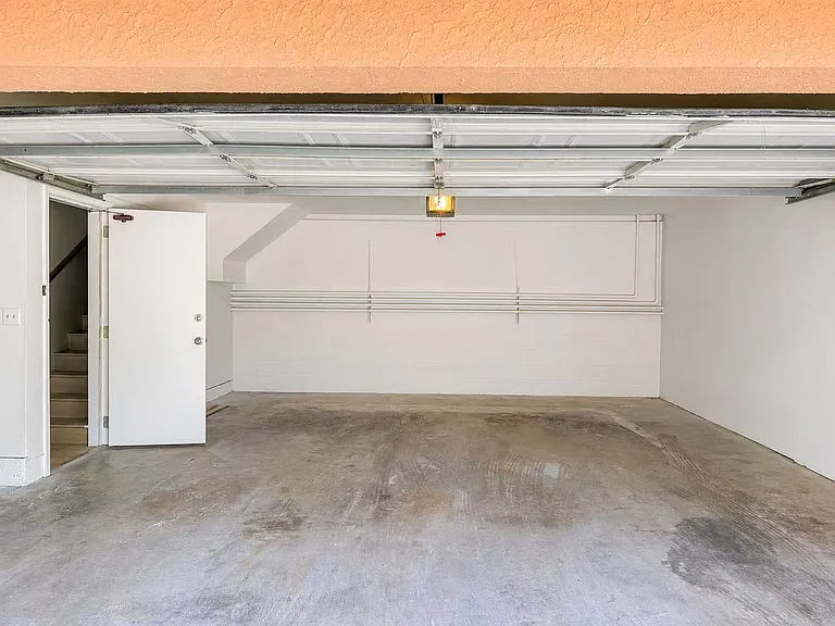 45 S Oak Ave #3 — Photo 8