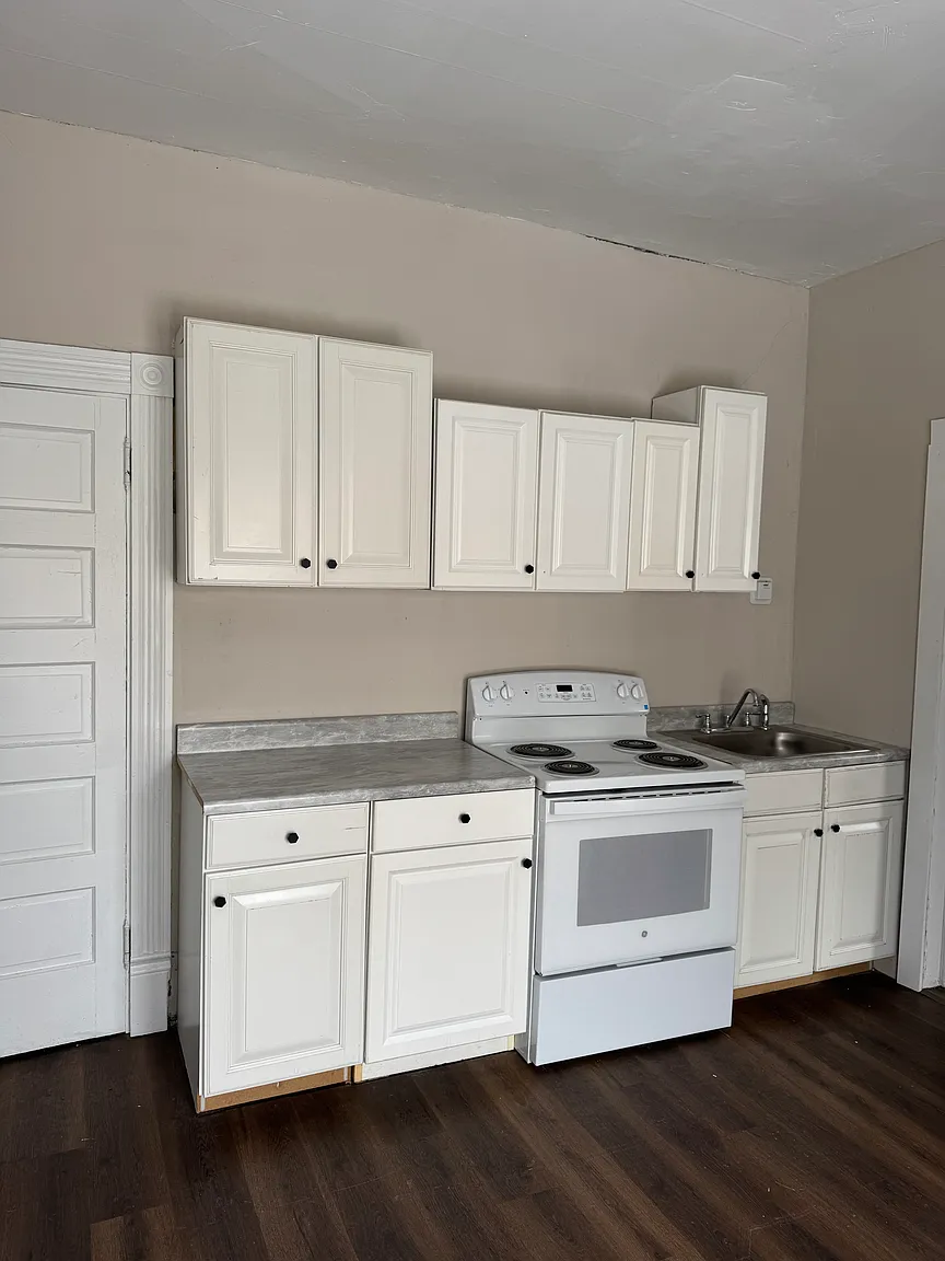 720 E Maiden St #2 photo 1