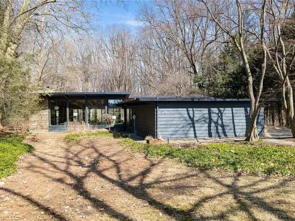 174 Golf Ave, Pittsford, NY 14534