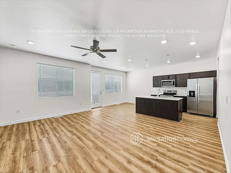 6064 W Lower Brook Ln — Photo 6