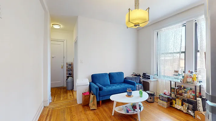 Rented by Bond New York | media 15