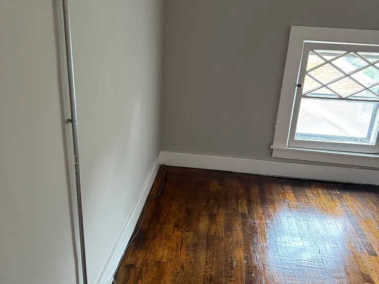 112 Eastern Ave SE #2 — Photo 16